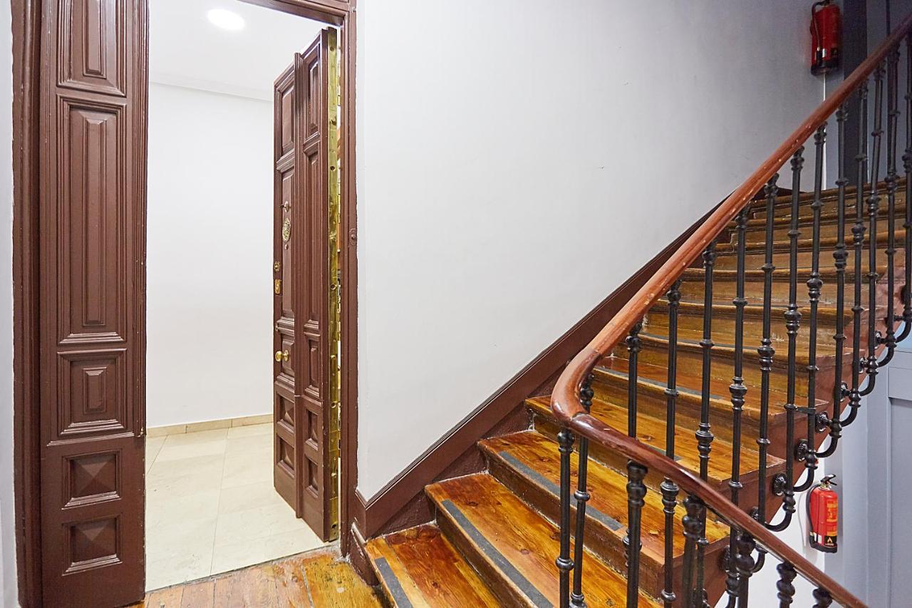 Leeways Apartment IX In Gran Via Madrid Esterno foto